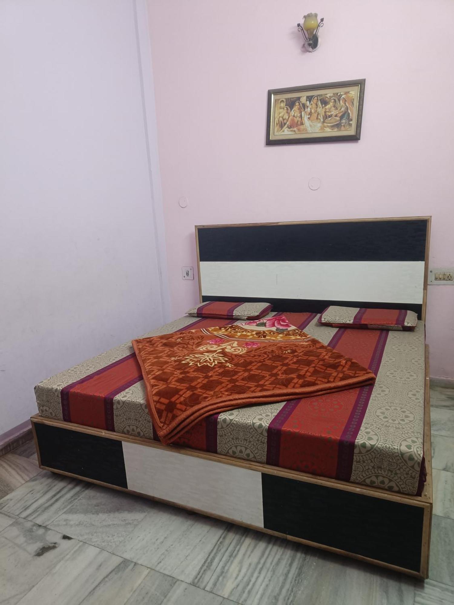 Hari Ganga Near By Bus And Railway Station Hotel Haridwar Exterior photo